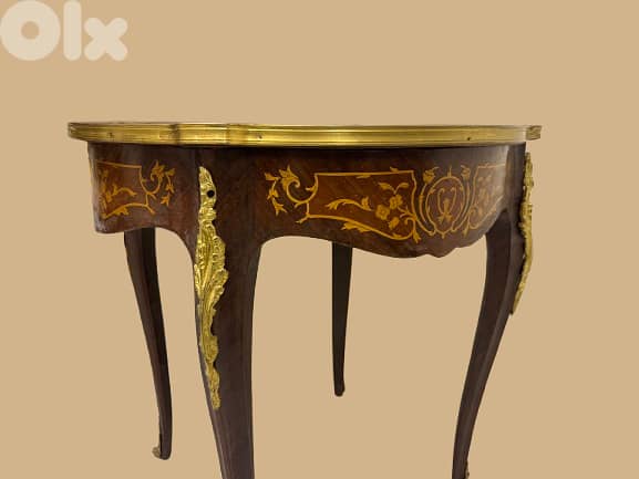 Round Table with Brass Detailing 2