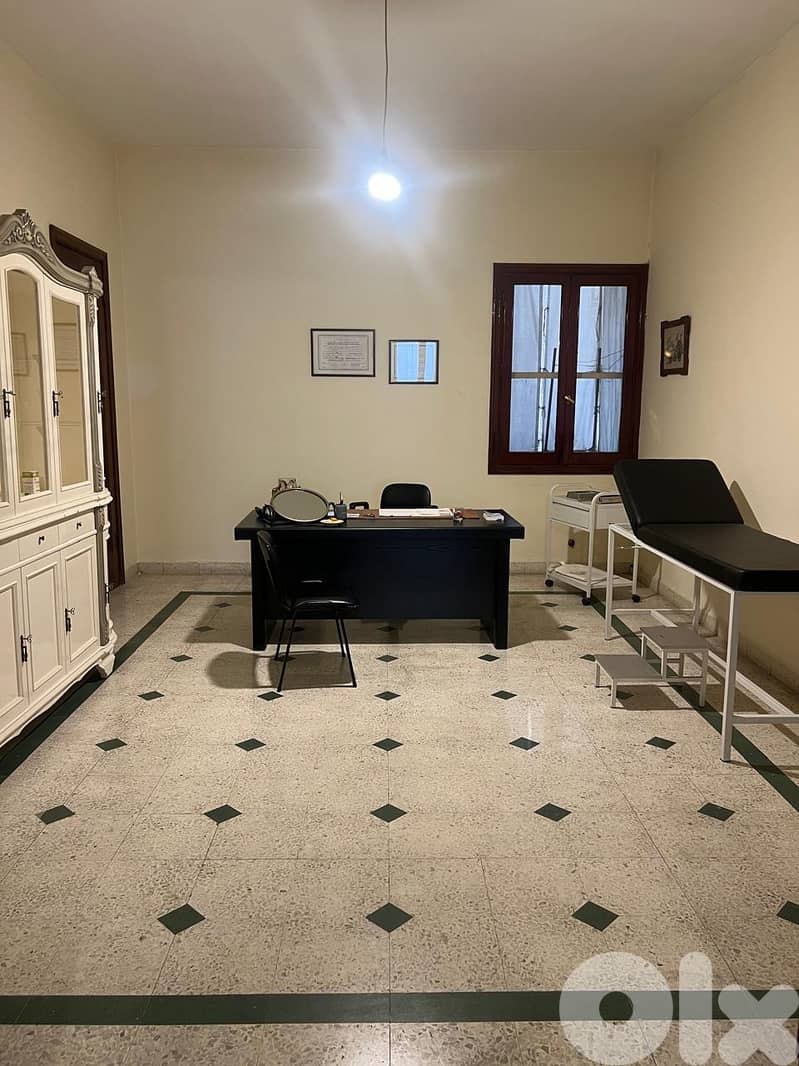 badaro fully furnished apartment prime location for rent Ref#1963 0