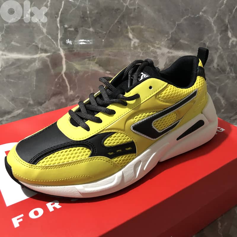 Diesel Shoes - Black and Yellow size 40.5 1