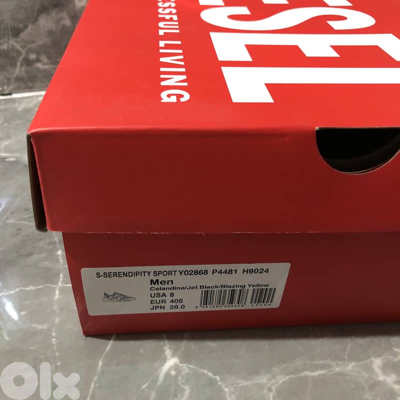 Diesel Shoes - Black and Yellow size 40.5 6