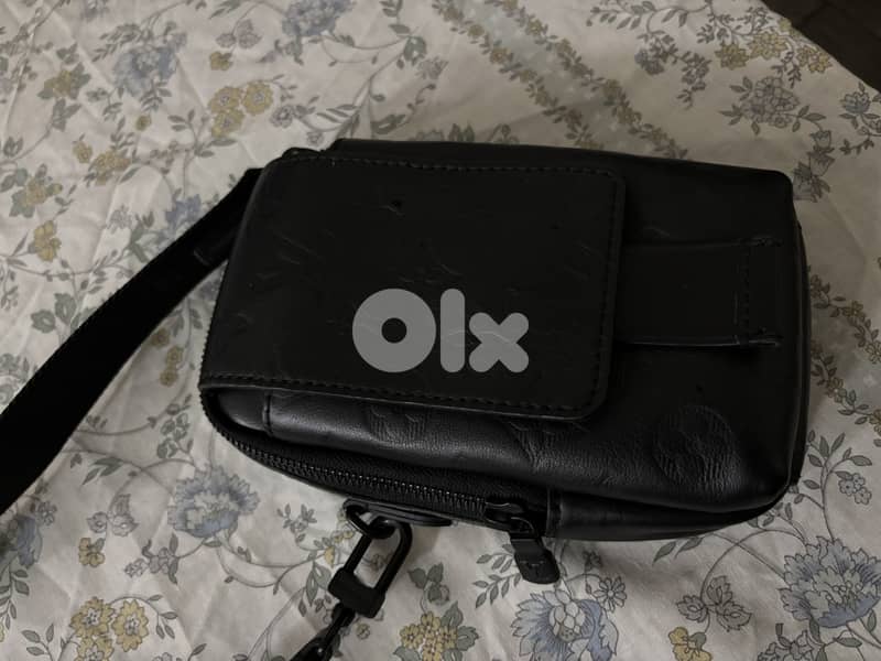 Louis vuitton orignal made in spain side bag for man 4