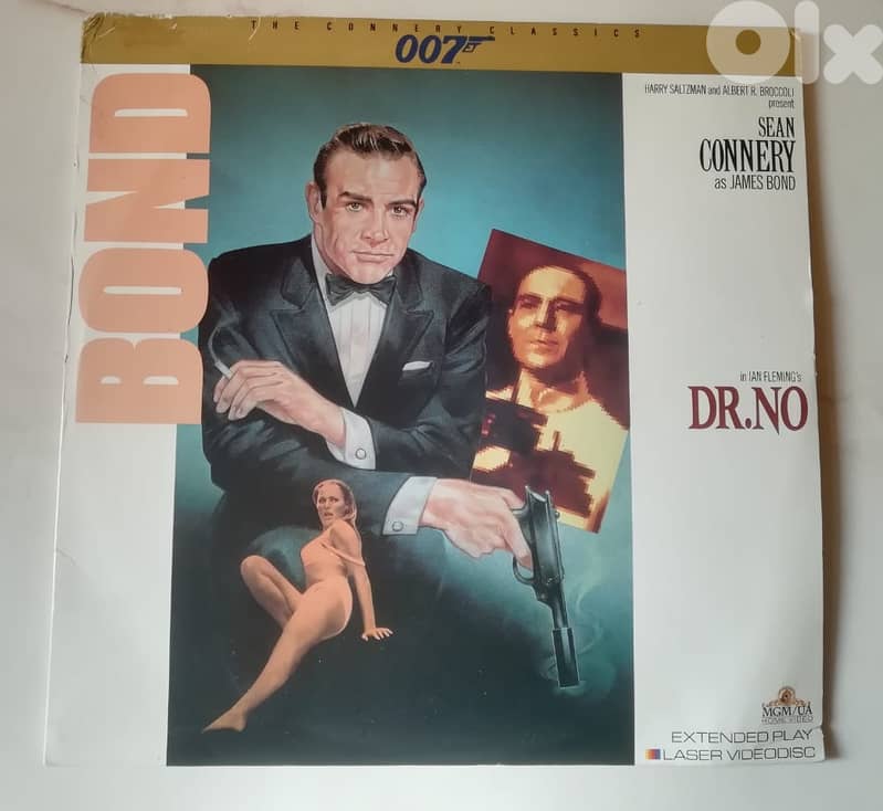 James Bond 007  3 movies set on Laserdiscs 1