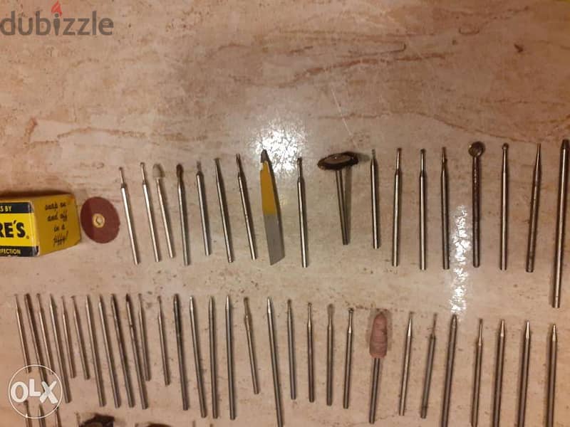 مجموعة من العدة المستعملة في صناعة المجوهرات و الاكسسوارات والفوبجو 2