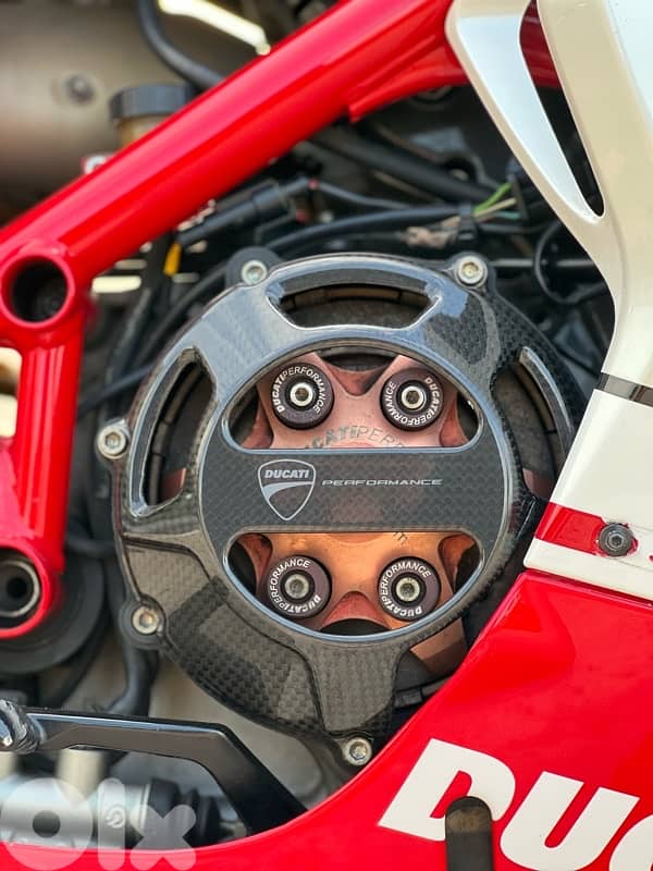 1098 R  troy bayliss edition 3