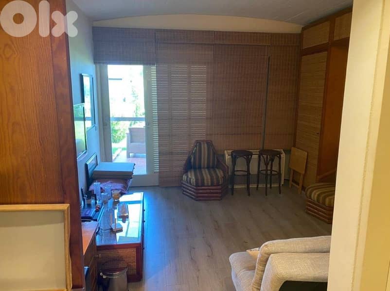 A Lovely Beach Chalet For Sale 11