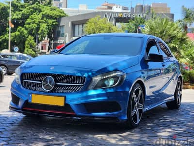 2015 A250 AMG-Line Red-Line