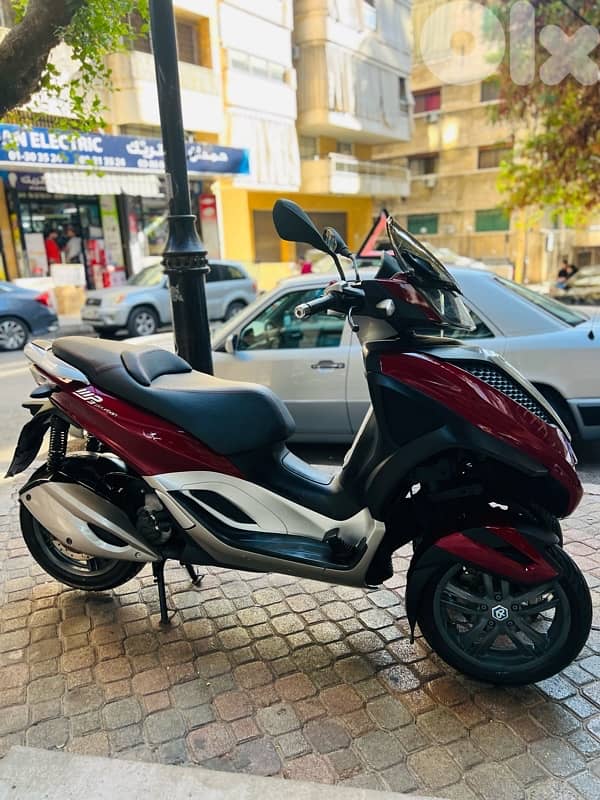piaggio Mp 3 300 cc 1