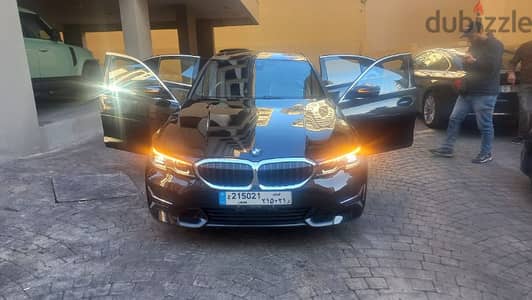 Amazing BMW 2023-Sport package-Panoramic-سعر مغر 60 دولار