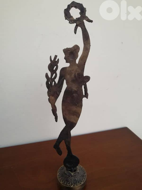 تحفة المرأة الرومانية 3