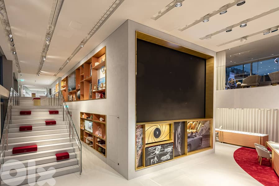 2 FLOORS SHOWROOM LOCATED IN VERDUN PRIME (220SQ) , (BT-783) 0