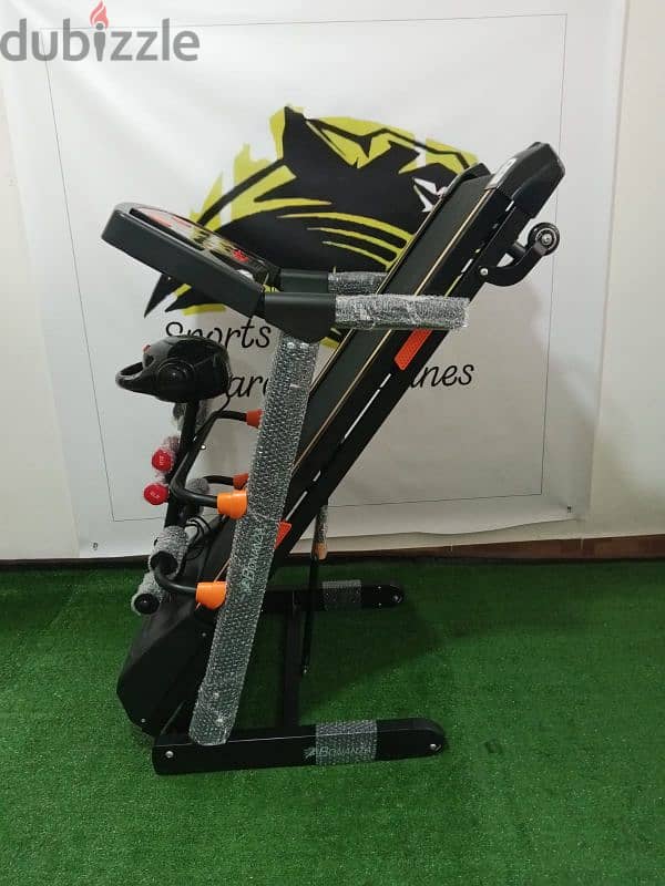 2.5hp bonanza , automatic incline, vibration massage,aux 1