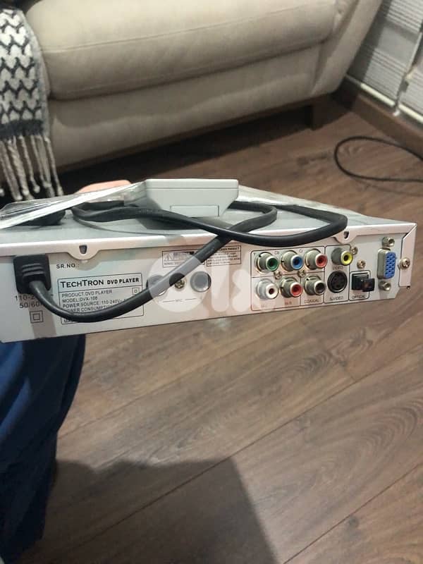 dvd player 2