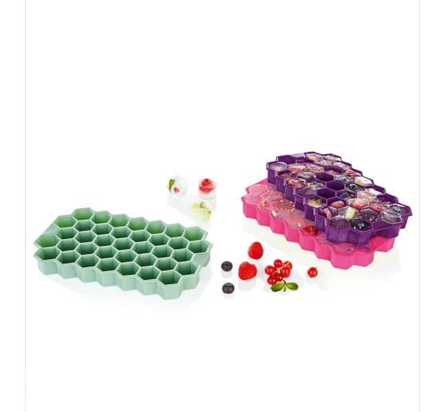 ernesto honeycomb ice cube tray 1