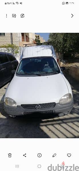 أوبل أخرى 2001