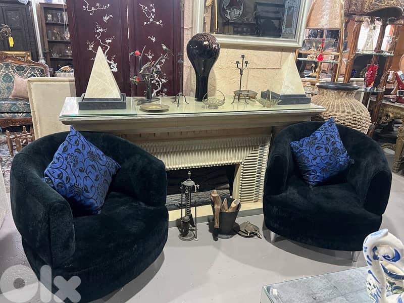 2  black fur chairs high quality 0