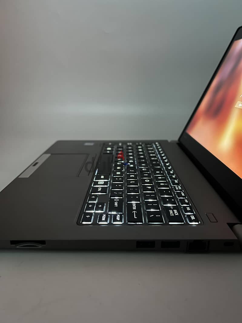 4667 Used Laptop toshiba Portege Z30 i7 8gb ram 256gb13.3 Touch Screen 4