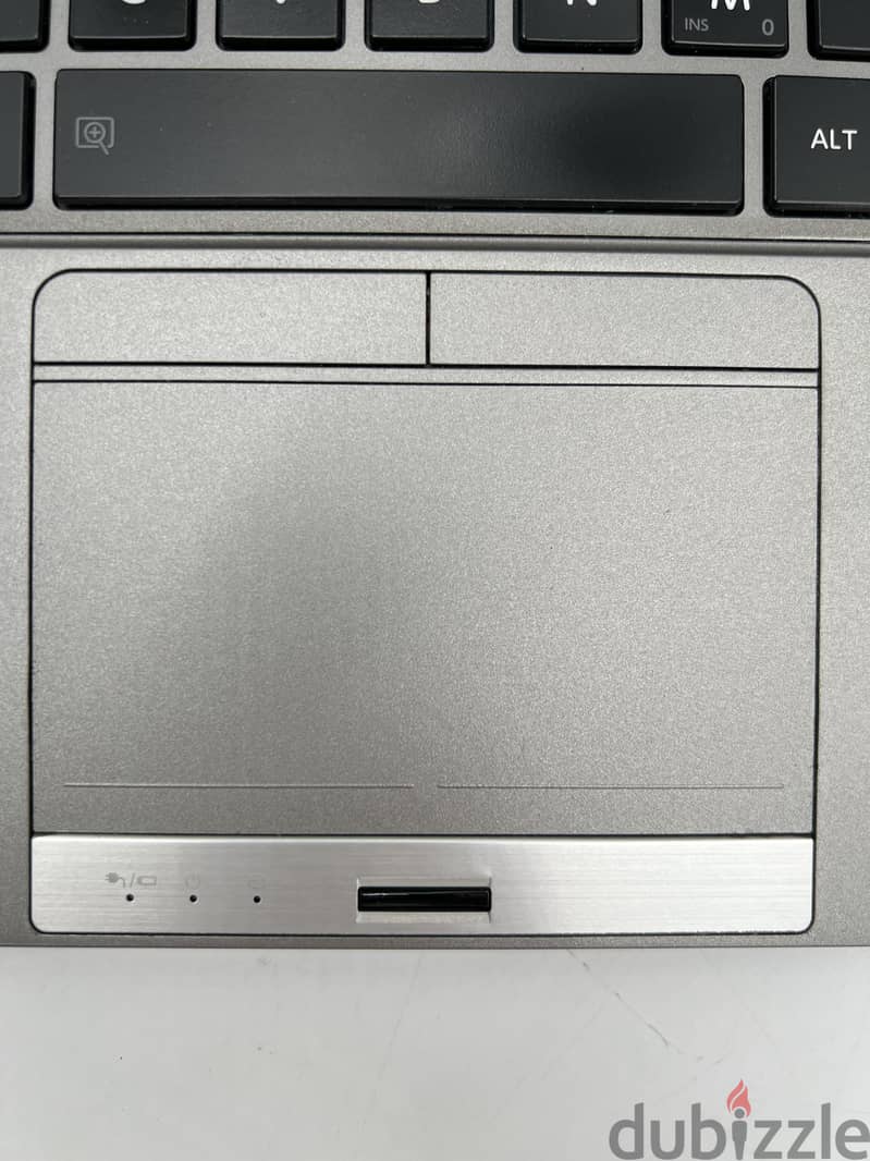 4667 Used Laptop toshiba Portege Z30 i7 8gb ram 256gb13.3 Touch Screen 7