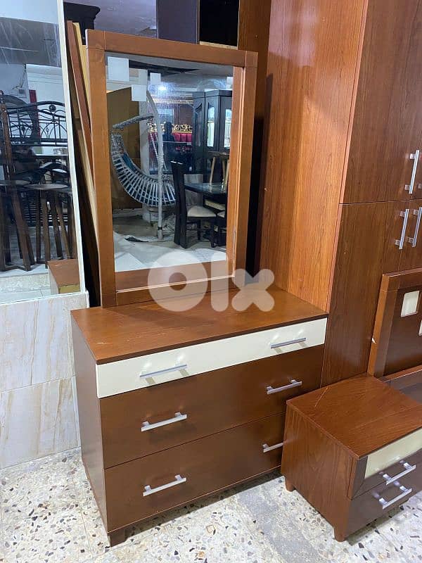 اوضة نوم تخت مجوز 150 سم شغل جورج متى 5