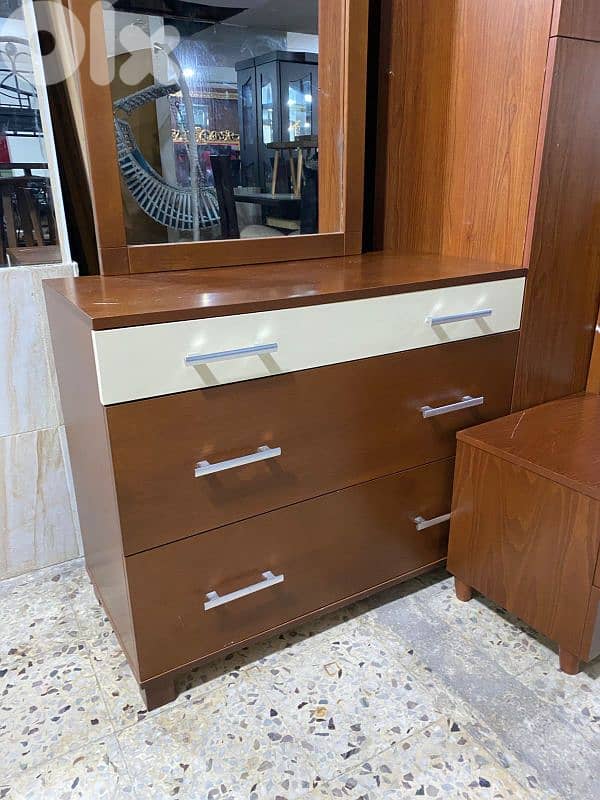 اوضة نوم تخت مجوز 150 سم شغل جورج متى 7