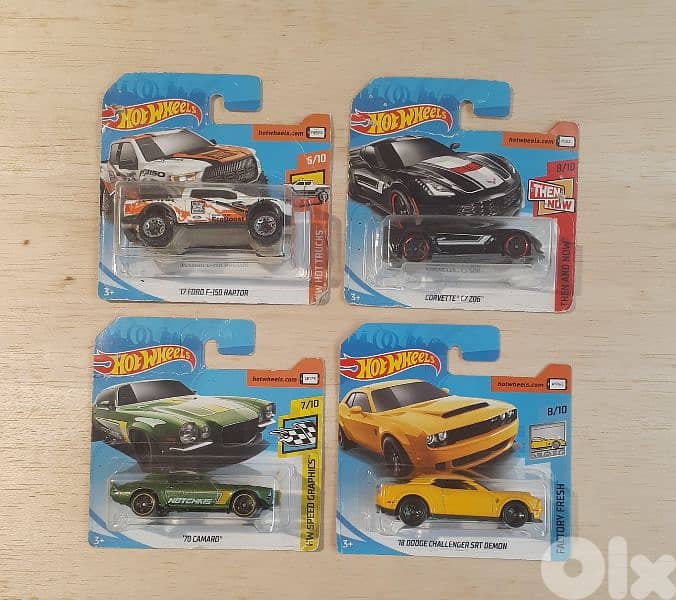 Hot Wheels (2018) diecast car model 1;64. 5