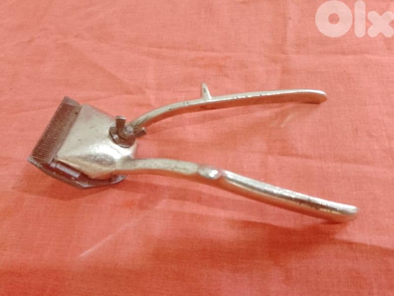 ANTIQUE Manual chaver  Germany 0