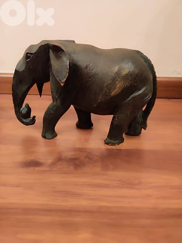 Wooden Elephant 0