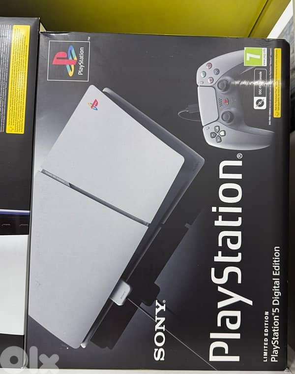 ps5 5 slim 1TB-ps5 pro-ps5 30th anniversary (brand new sealed) 2