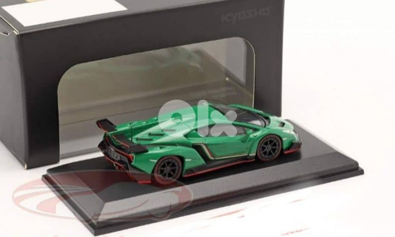 Lamborghini Veneno diecast car model 1;64. 4