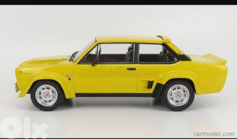 Fiat Abarth 131 diecast car model 1;18. 1