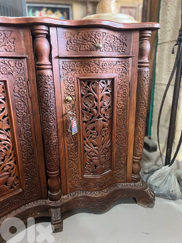 solid wood maseef dersoir 2