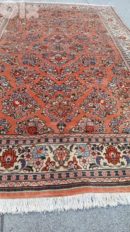 سجادة عجمية نظيفة مستعملة قليل حلوة مافيها شي قياسها255×165 1