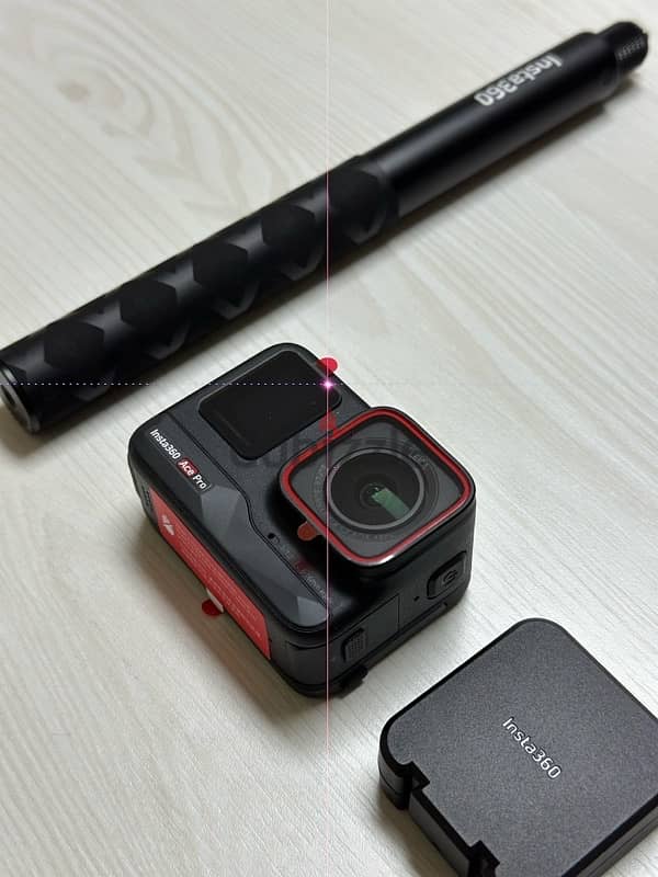 Insta360 AcePro with accessories 1