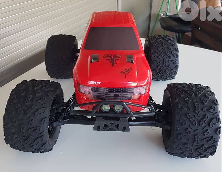 exchange on rc car, Rovan Torland , electric 3-6S, like new 5