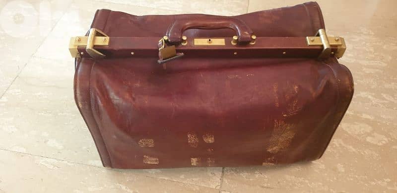 rare limited designed from london Dr bag 4