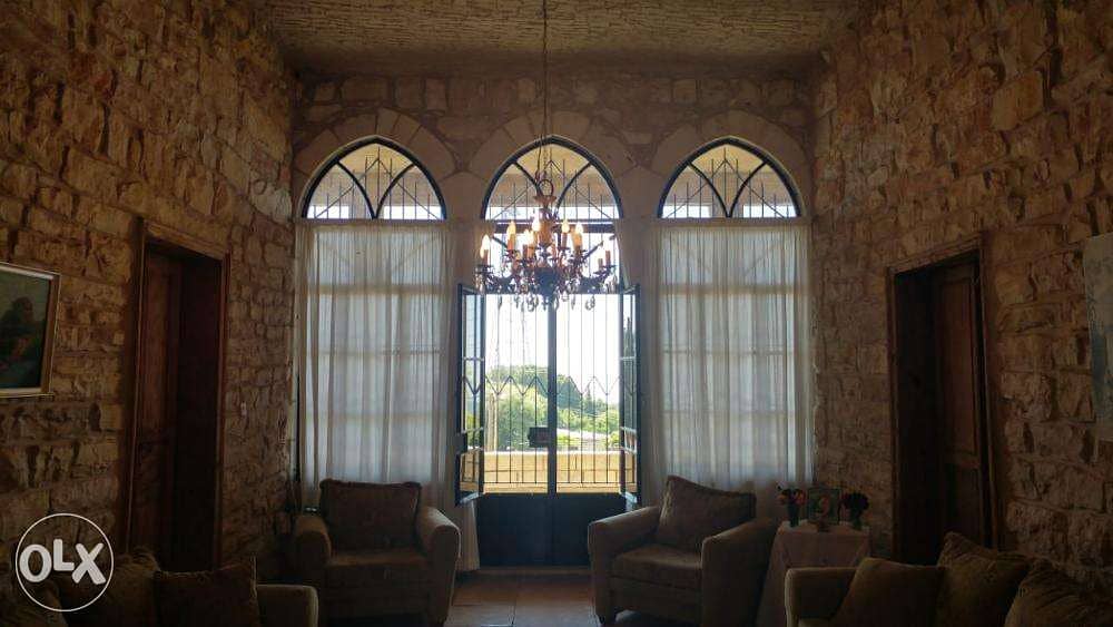 L06537 - Individual House for Sale on a Spacious Land in Jbeil Area 0