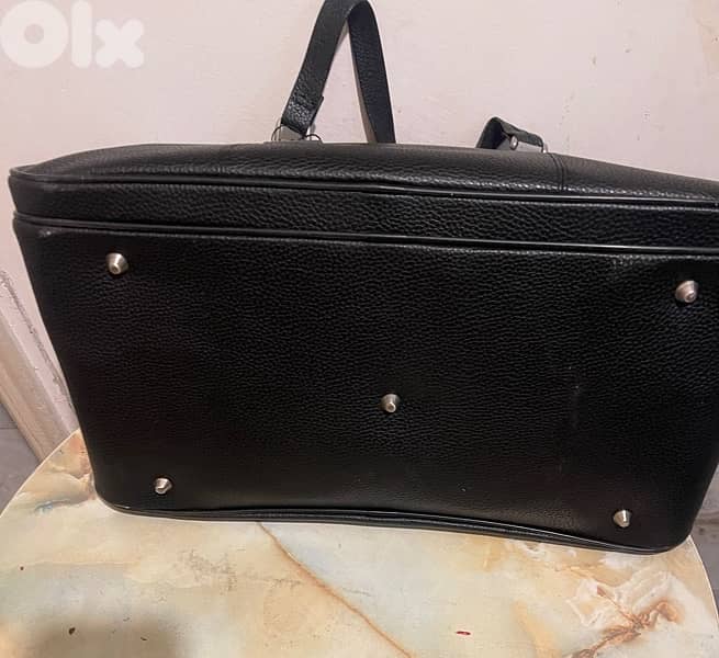 SELECTED weekend bag black brand new 4