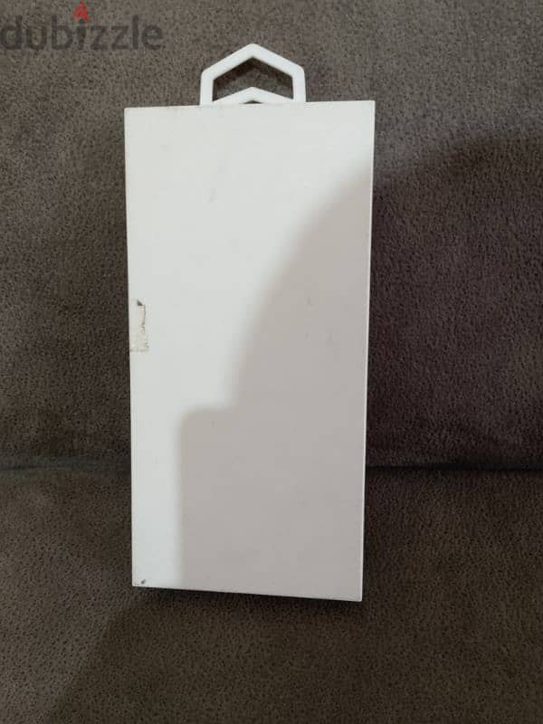 كفر تلفون ماركة أيفون 7 بعدو جديد السعر 5$ 3