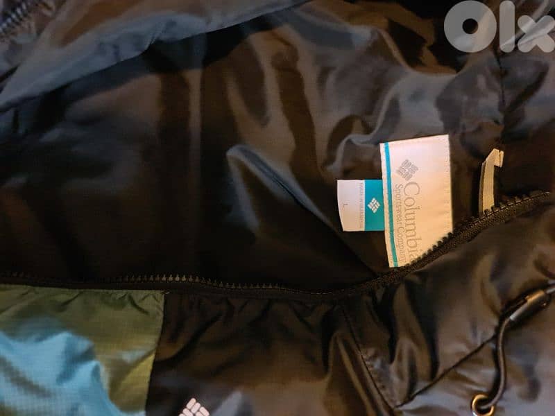 Columbia Puffect Hooded Jacket / Puffer 12
