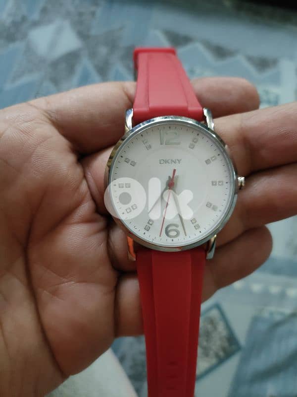 DKNY watch 2
