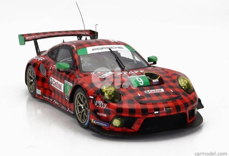 Porsche GT3 R (24h Daytona 2019) diecast car model 1;18. 3