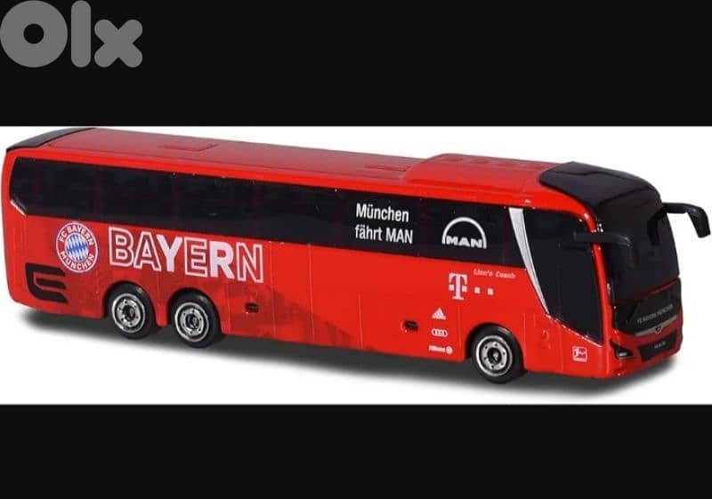 Majorette Coach Bus (FC Bayern Munich) diecast car model 1;64 3