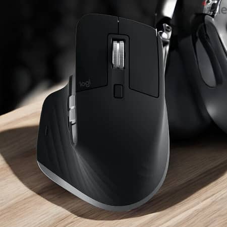 Logitech Mx Master 2S  - used neat wireless bluetooth mouse 0