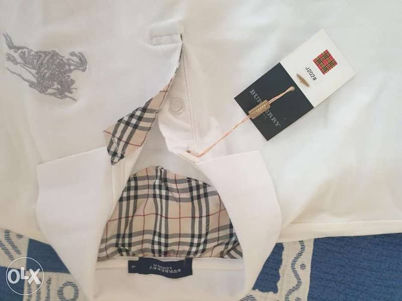 BURBERRY original white polo 1
