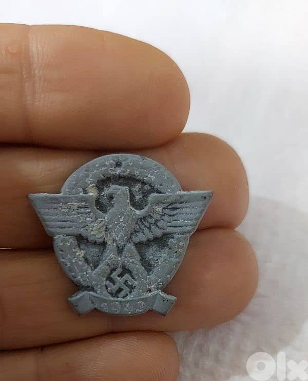 Nazi German Eagle Pin of World War Two WW II year 1942 2
