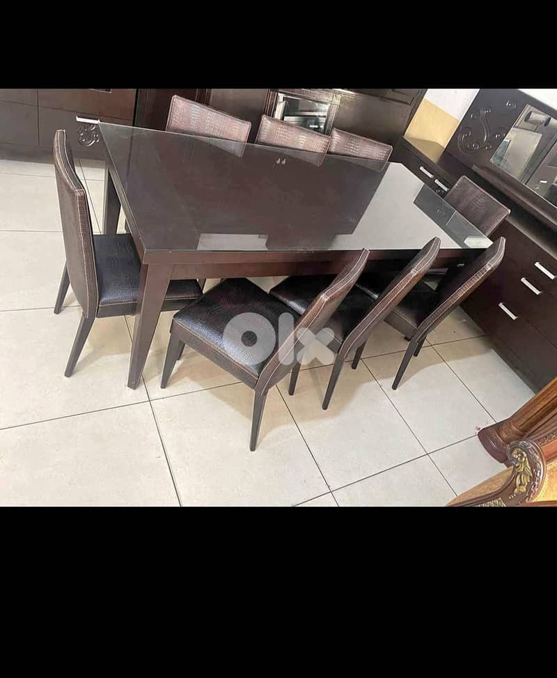 اوضة سفرة شغل istikbal تركية بتتكبر وبتتصغر درسوار وفاترينة كريستال 3