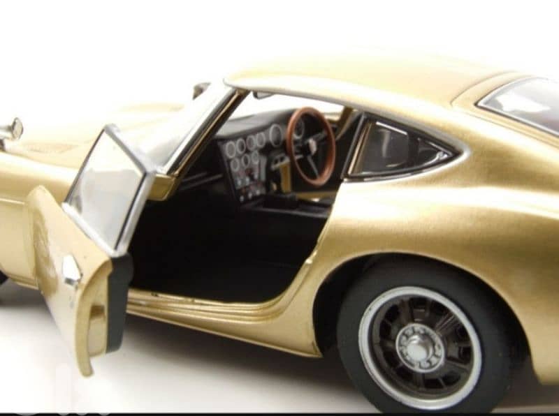 Toyota 2000,-GT (1967) diecast car model 1:24 7