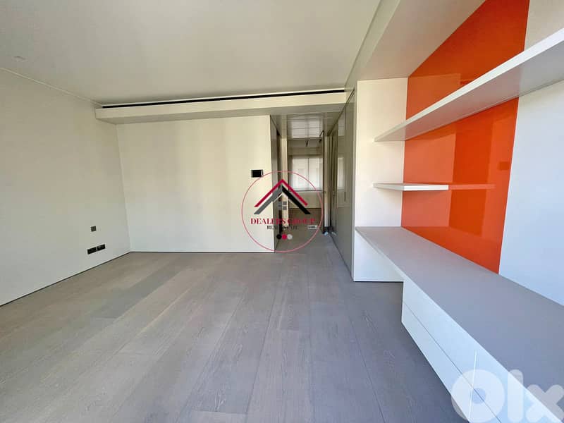 Spacious Deluxe Apartment in a Prestigious Area -Downtown 0