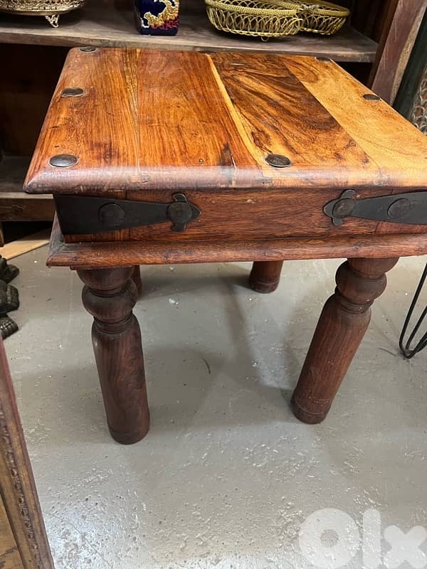 teak maseef side table 3