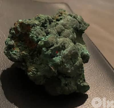 Semi-precious stone 100g Natural malachite decoration raw ore Original