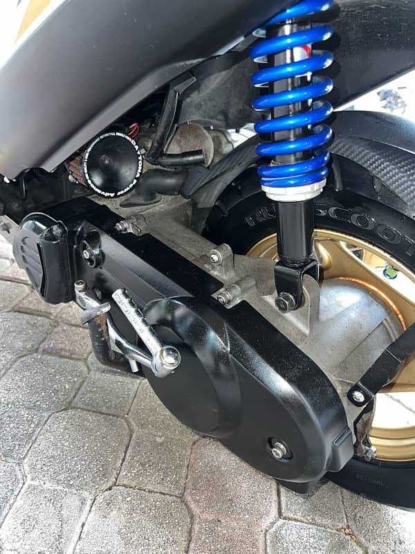 Suzuki Adress Z معدله كلا 4